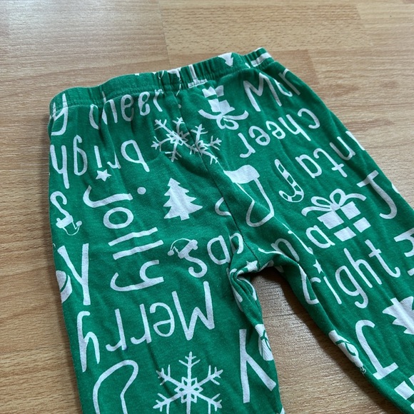 8/$25 The Children's Place Green Merry Jolly Bright Words Pajama Pants Sz 5T - Picture 7 of 10